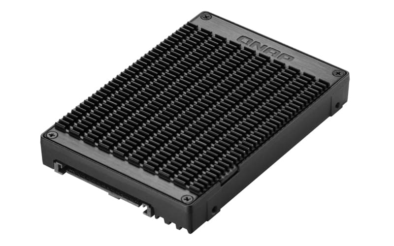 QNAP QNAP QDA-UMP4 U.2 NVMe to M.2 NVMe SSD PCIe Gen4 adapter AA107
