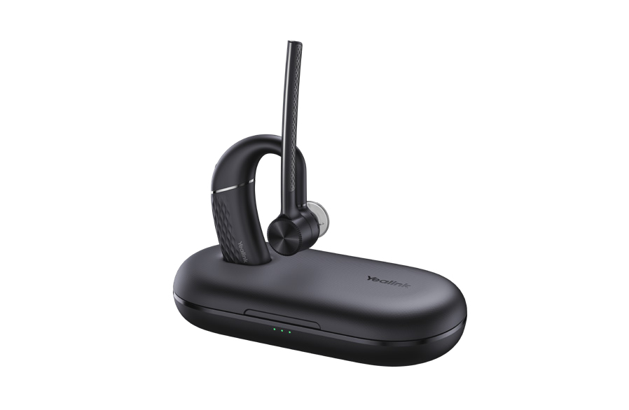 Yealink BH71-PRO Bluetooth Headset for Mobile Phone and PC Small Form Factor Carrying case with built-in battery Yealink — view 2