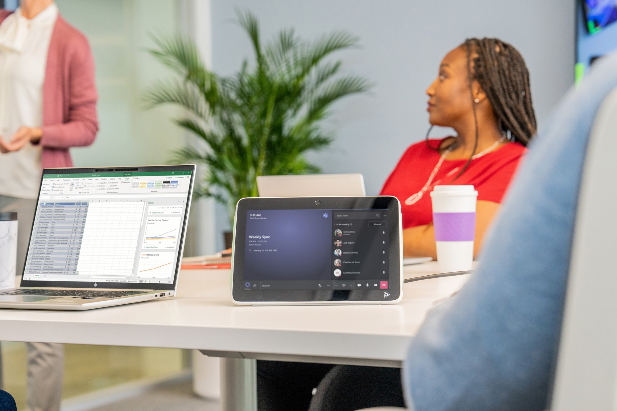 HP Poly TC10 Black Wall Mount HP — view 2